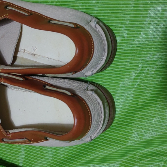 Men's lightly used leather boat shoes sz 13 - Picture 3 of 6